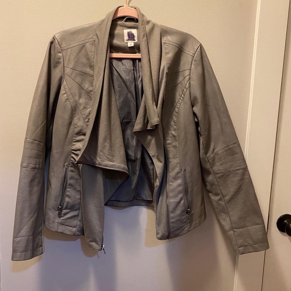 Cute grey leather jacket